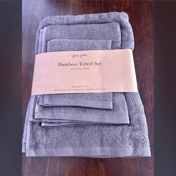 Pure Fibre 100% Bamboo Viscose Towel Set (bath, hand, and Face). - Picture 1 of 1